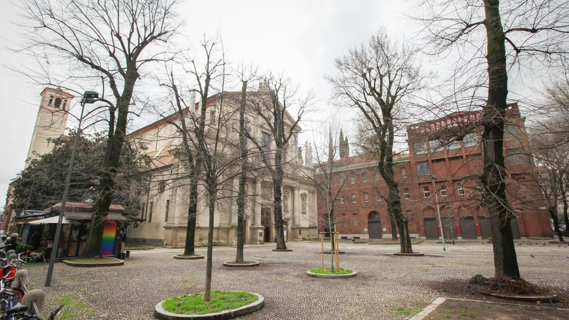 Moscova Open Space Close To Brera District Milan